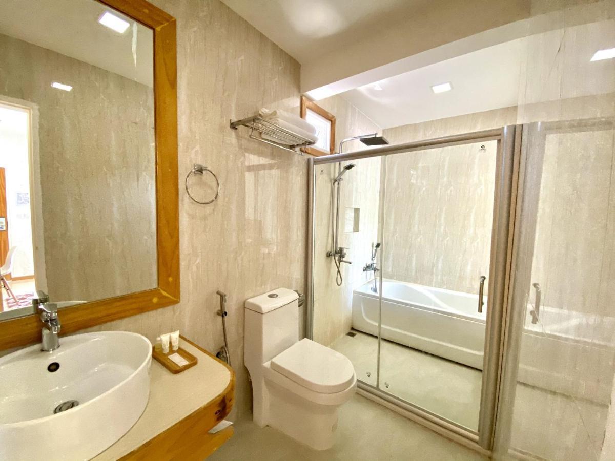 Alaika Maafushi Hotell Eksteriør bilde